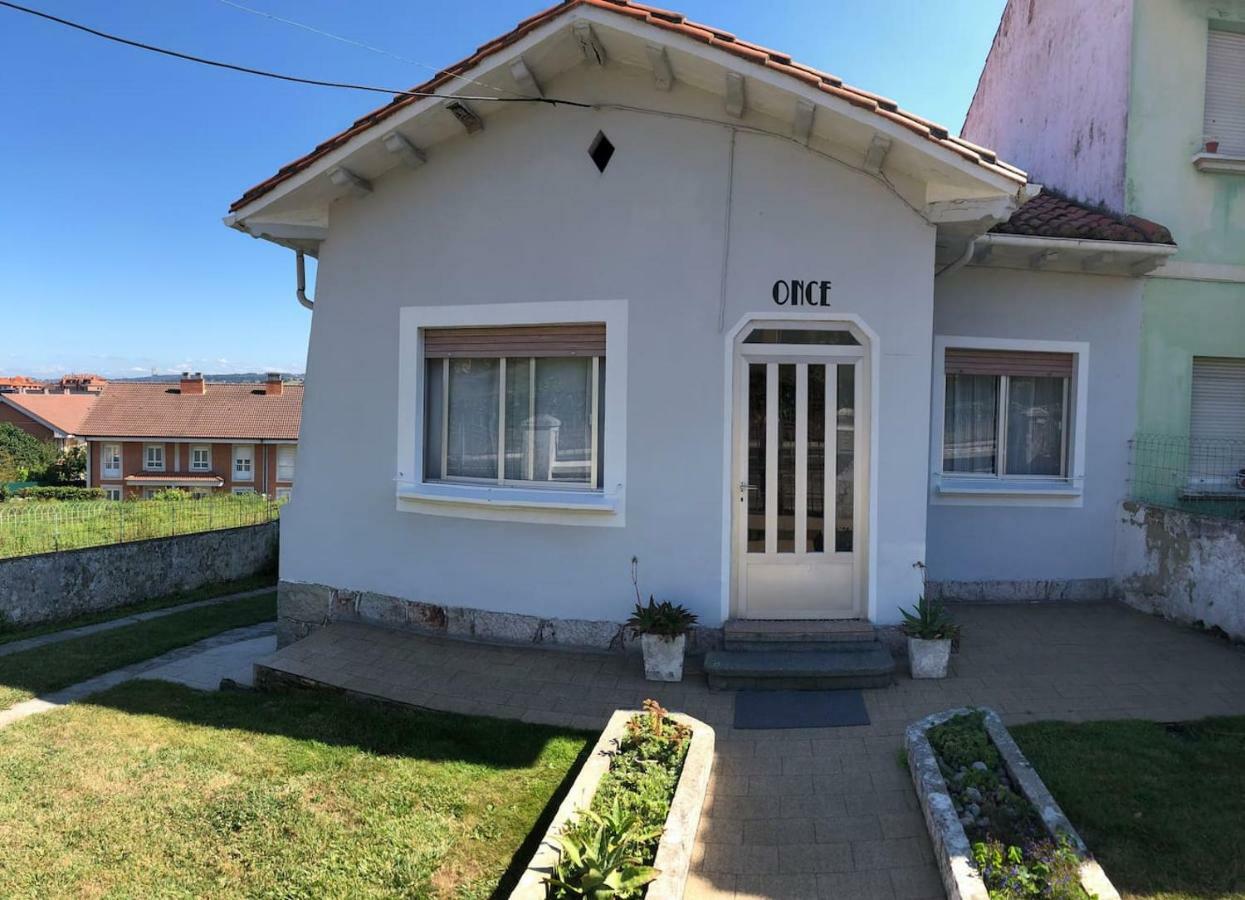 El Rincon De El Montan Villa Avilés Buitenkant foto